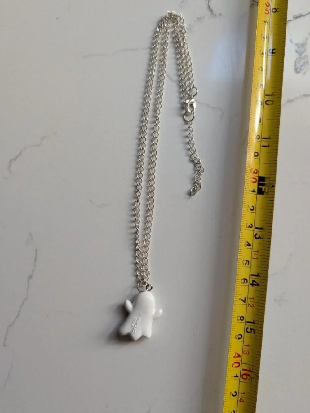 Cute Vintage Halloween Glossy White Resin Happy Smiling Ghost Pendant Necklace